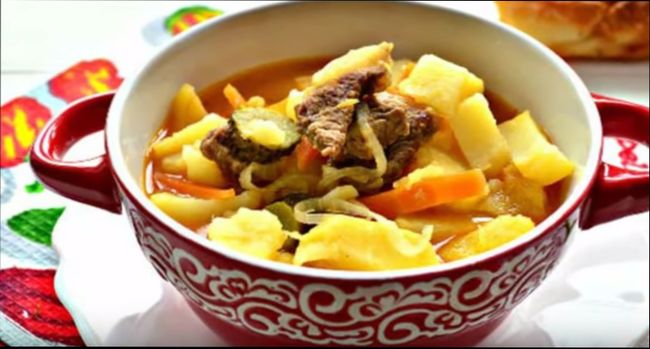 Гарячі страви, яке можна подати до святкового столу - Тюркське азу з качки